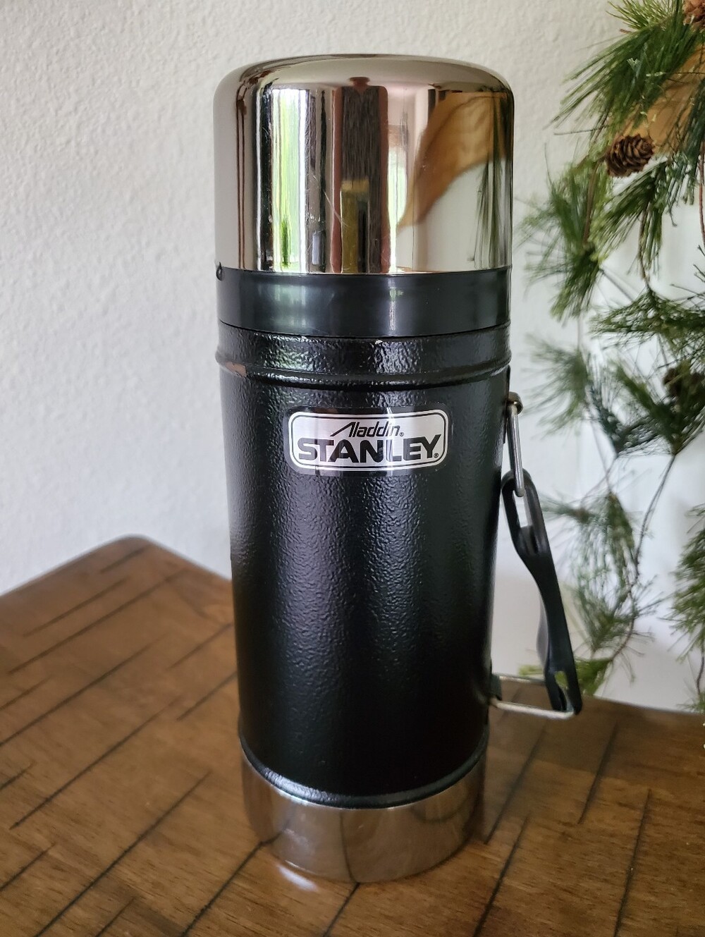 Aladdin Stanley A-1350B USA 24oz Wide Mouth Black Thermos Vintage